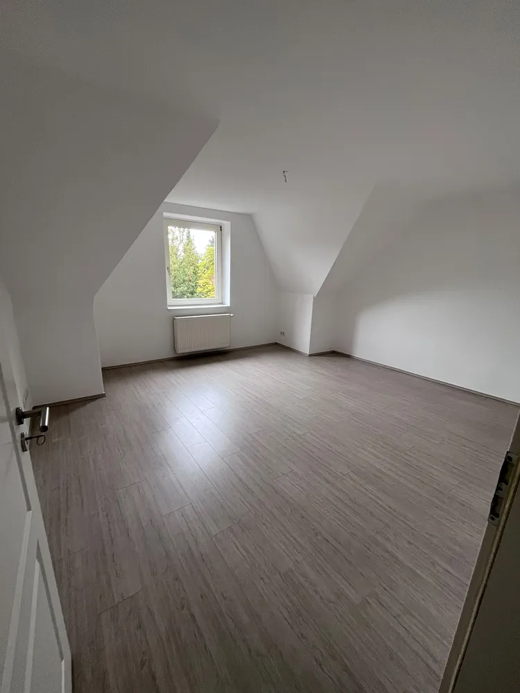 4 Zimmer Wohnung mit 105 m² in Wuppertal – Bild 4