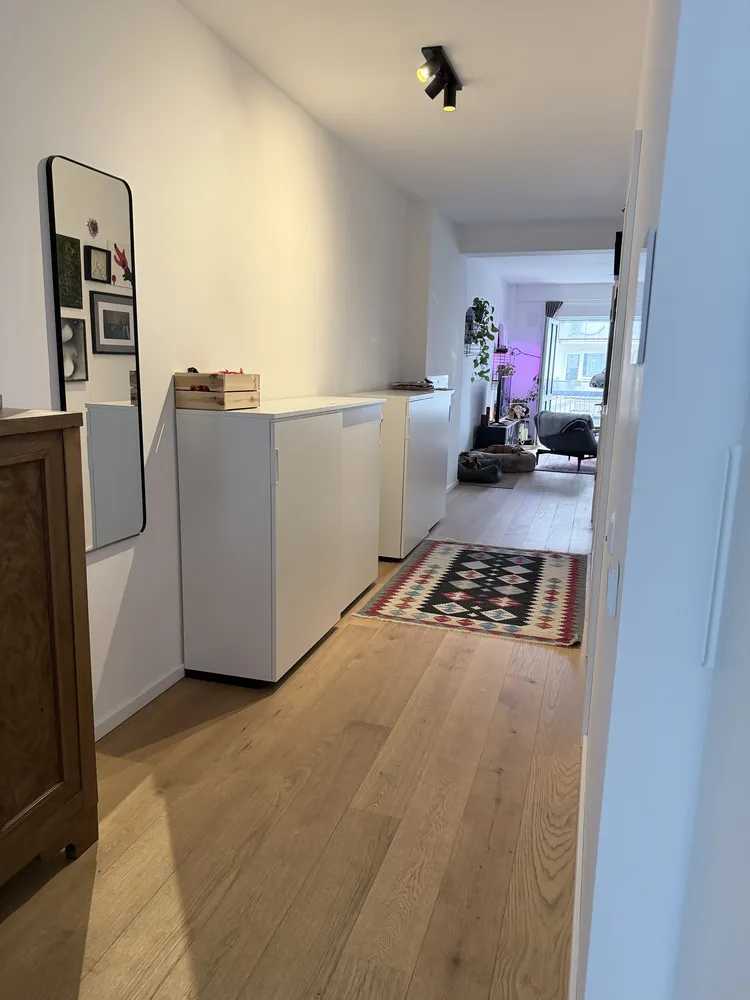 2 room apartment with 80 m² in Frankfurt am Main – Photo 2