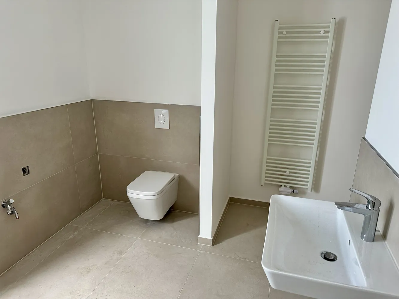 2 room apartment with 70 m² in Berlin – Photo 8