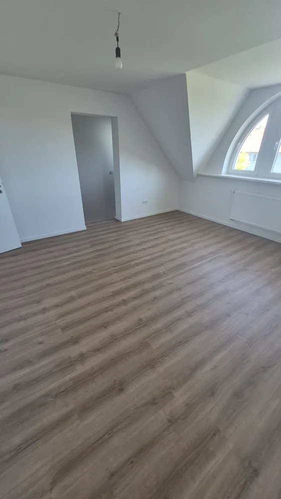 5 Zimmer Wohnung mit 90 m² in Wiesbaden – Bild 8