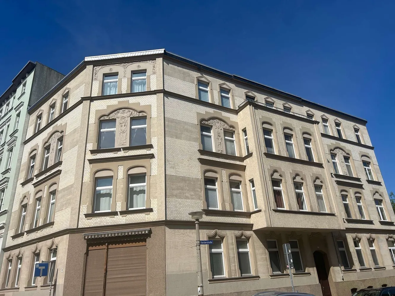 3 Zimmer Wohnung mit 91 m² in Halle (Saale) – Bild 2