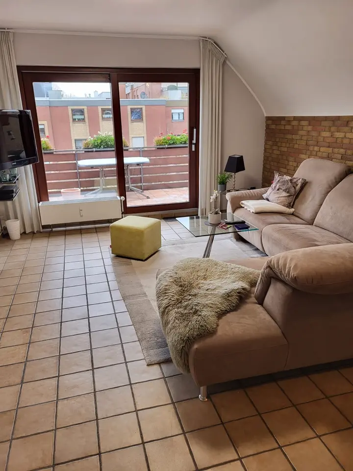 4 Zimmer Wohnung mit 77 m² in Moers – Bild 1