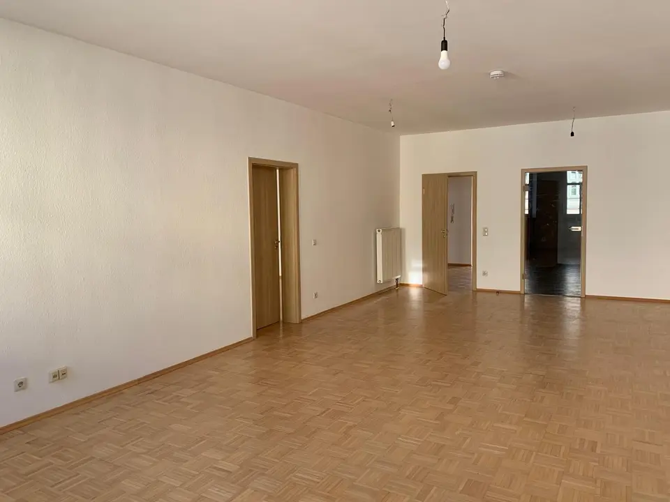 3 Zimmer Wohnung mit 127 m² in Hof – Bild 5