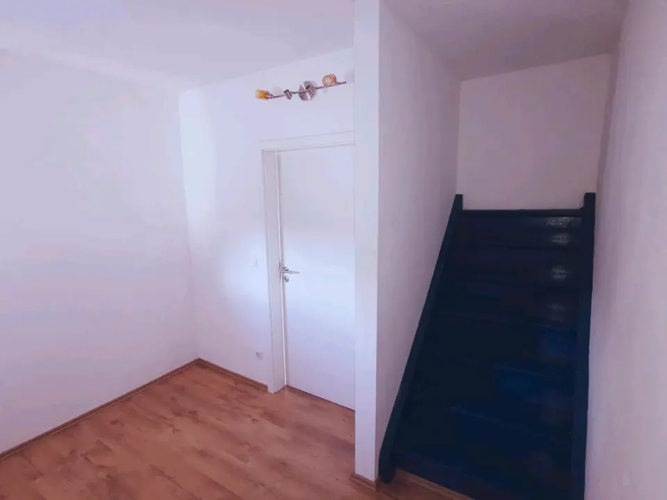 3 Zimmer Wohnung mit 105 m² in Schmalkalden – Bild 4