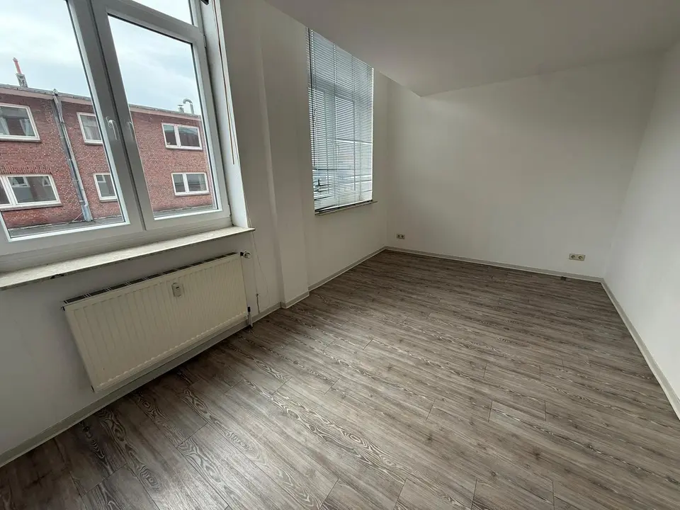 2 Zimmer Wohnung mit 61 m² in Wilhelmshaven – Bild 2