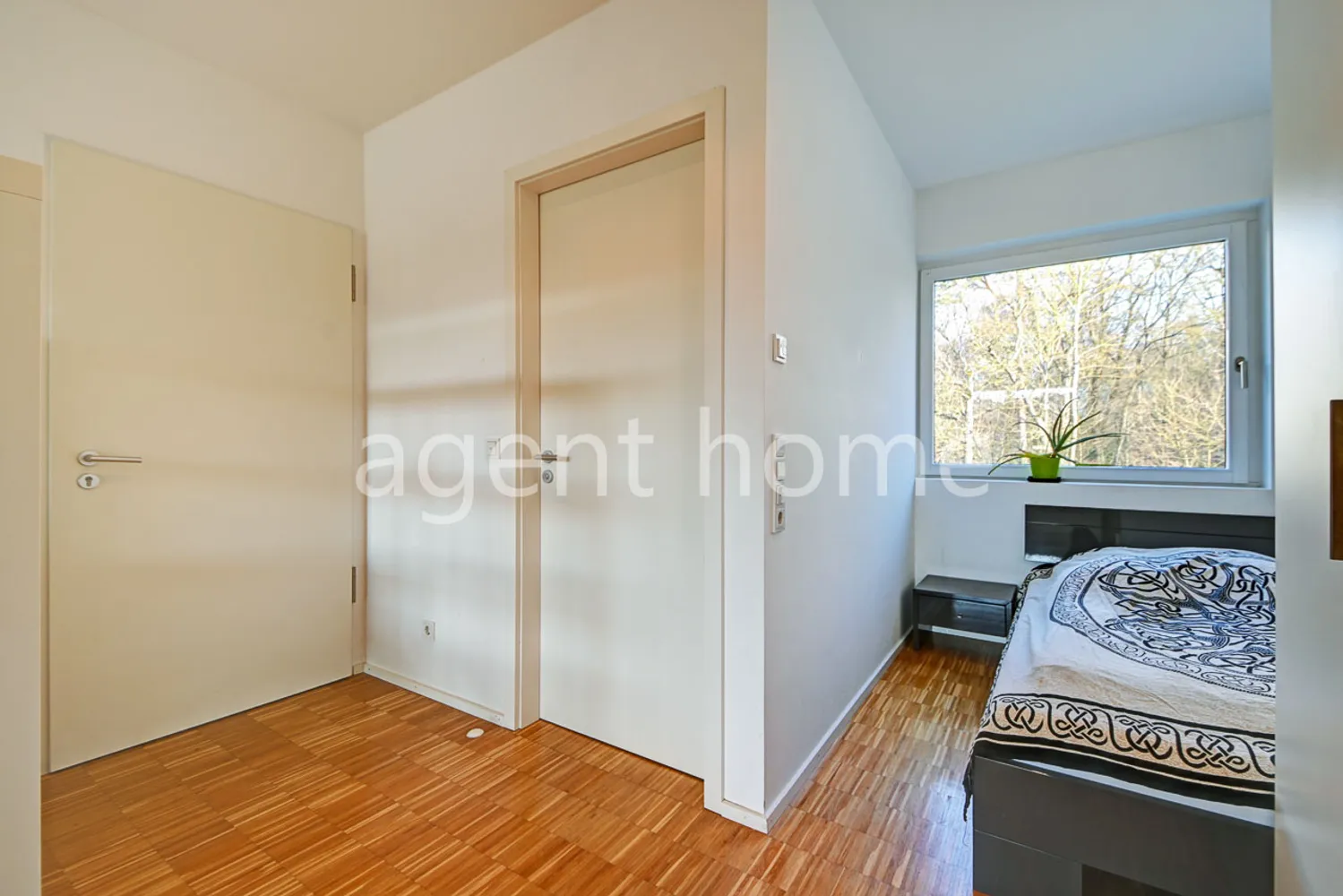 2 room apartment with 44 m² in Stuttgart – Photo 4