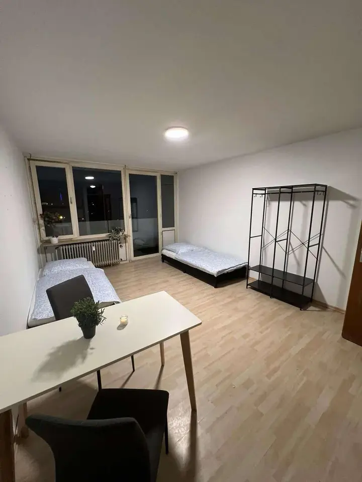 Shared room with 30 m² in Erlangen – Photo 2