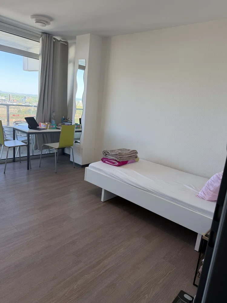 1 Zimmer Wohnung mit 25 m² in Köln – Bild 10