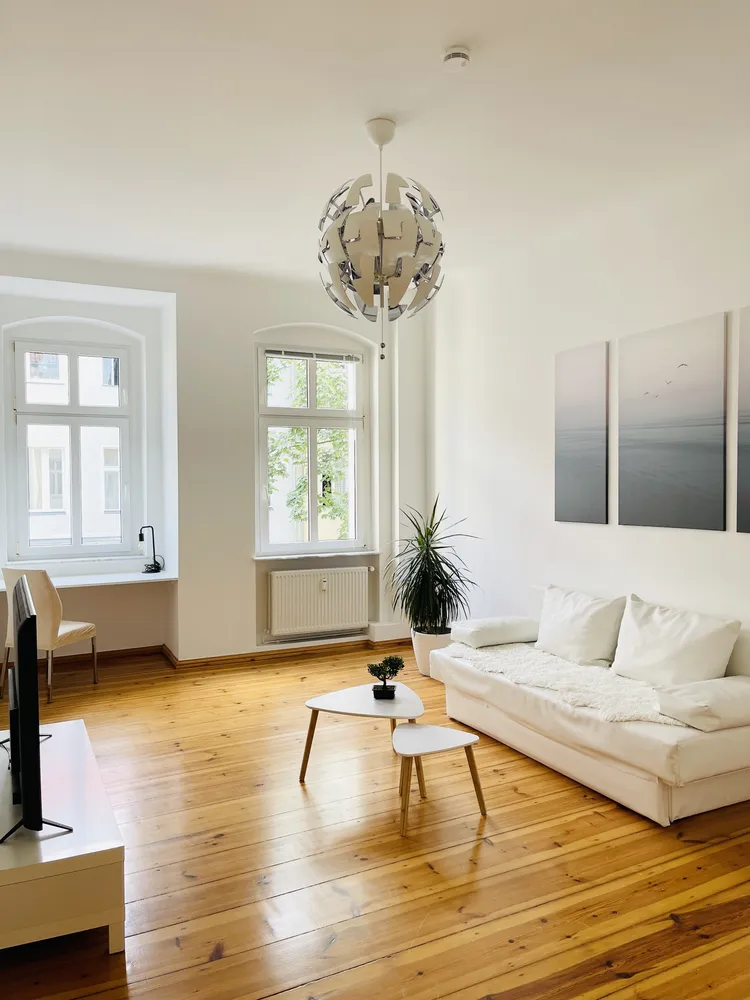 2 Zimmer Wohnung mit 73 m² in Berlin – Bild 1