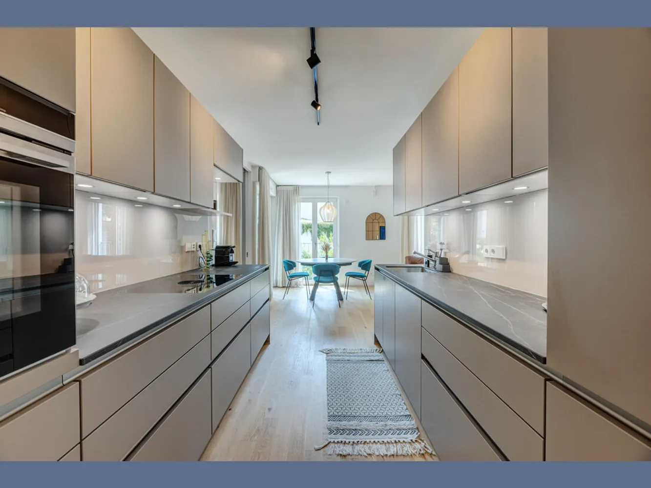 4 Zimmer Wohnung mit 100 m² in München – Bild 4
