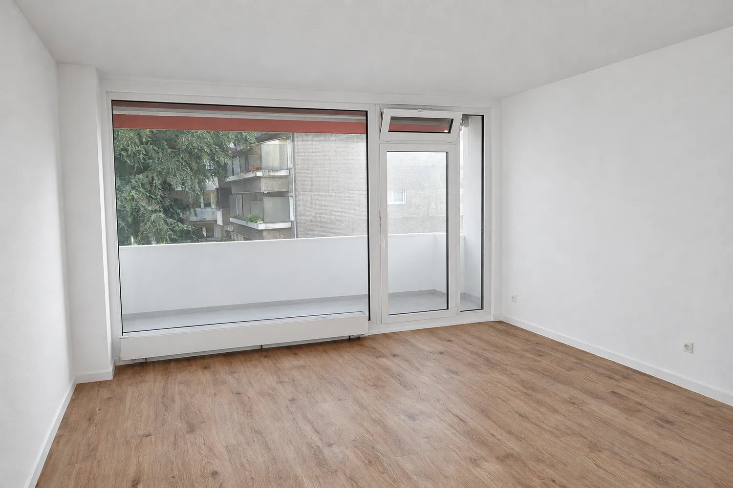 2 Zimmer Wohnung mit 69 m² in Düsseldorf – Bild 1