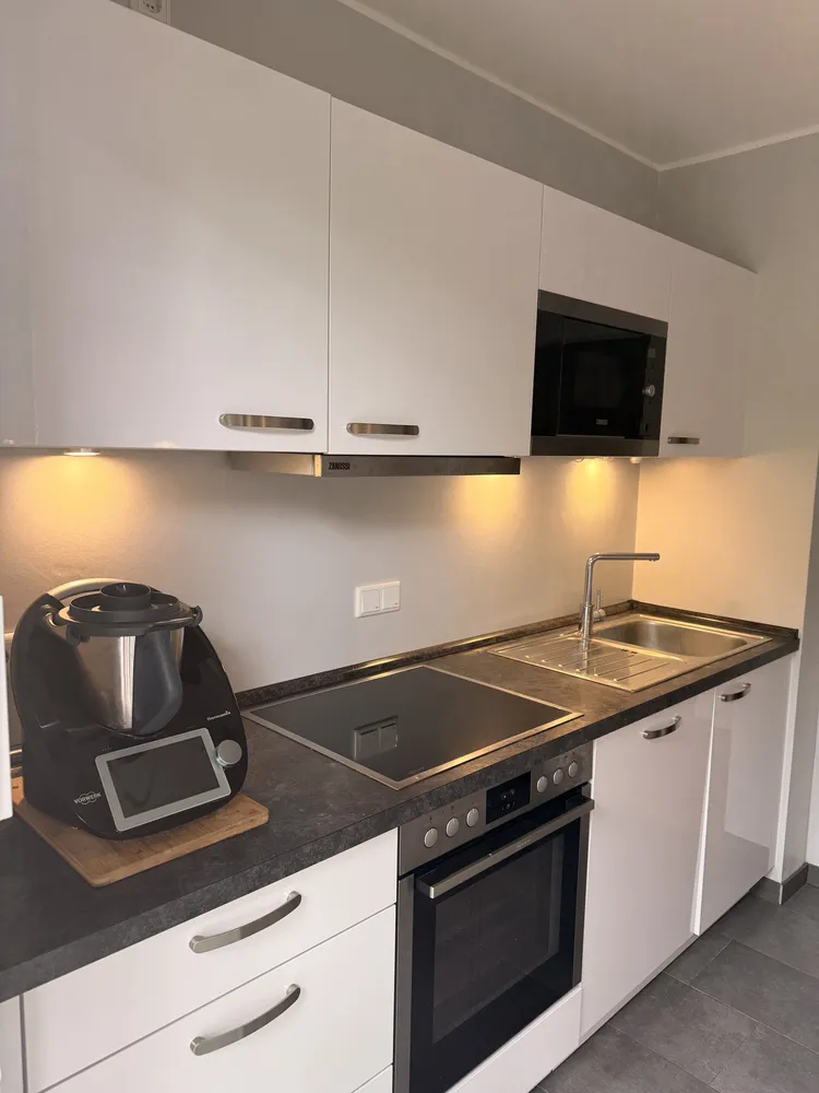 3 Zimmer Wohnung mit 130 m² in Düsseldorf – Bild 4
