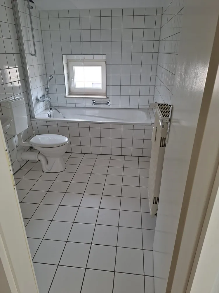 2 Zimmer Wohnung mit 63 m² in Halle (Saale) – Bild 6