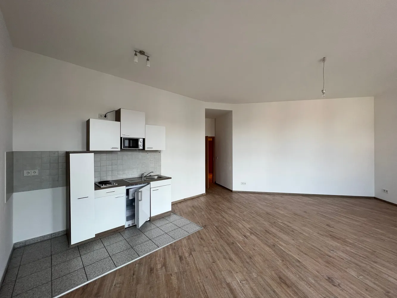 1 Zimmer Wohnung mit 42 m² in Halle (Saale) – Bild 2