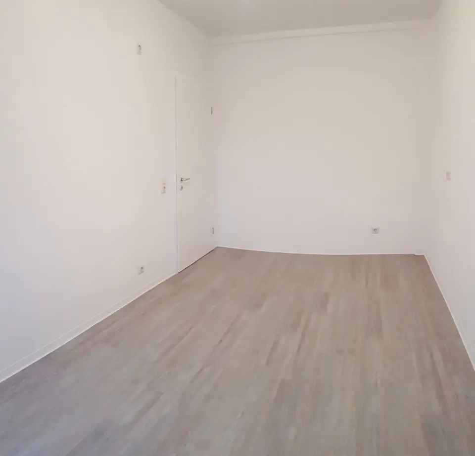 5 Zimmer Wohnung mit 104 m² in Borna – Bild 8
