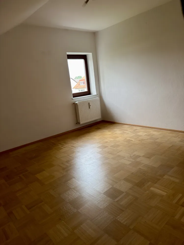 4 Zimmer Wohnung mit 65 m² in München – Bild 3