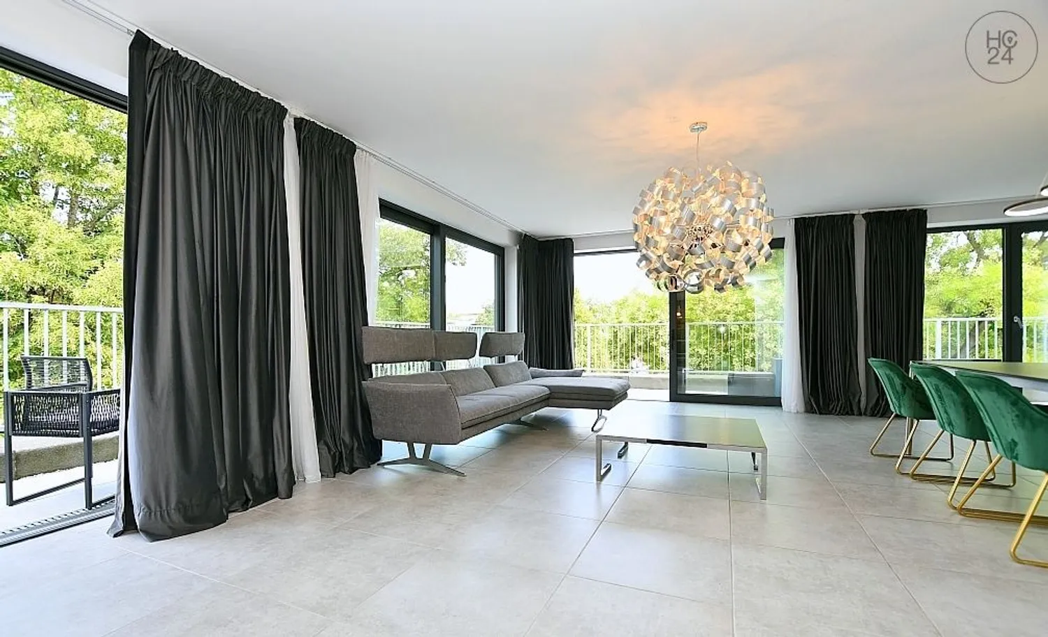 4 Zimmer Wohnung mit 150 m² in Stuttgart – Bild 3