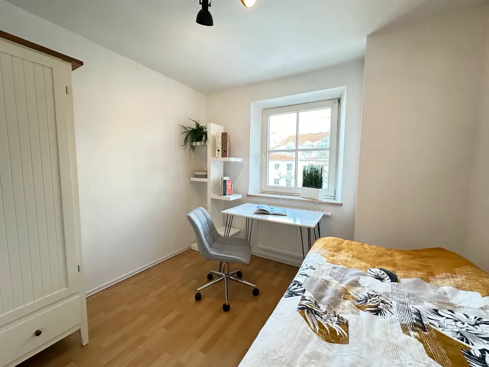 WG-Zimmer mit 68 m² in Augsburg – Bild 1
