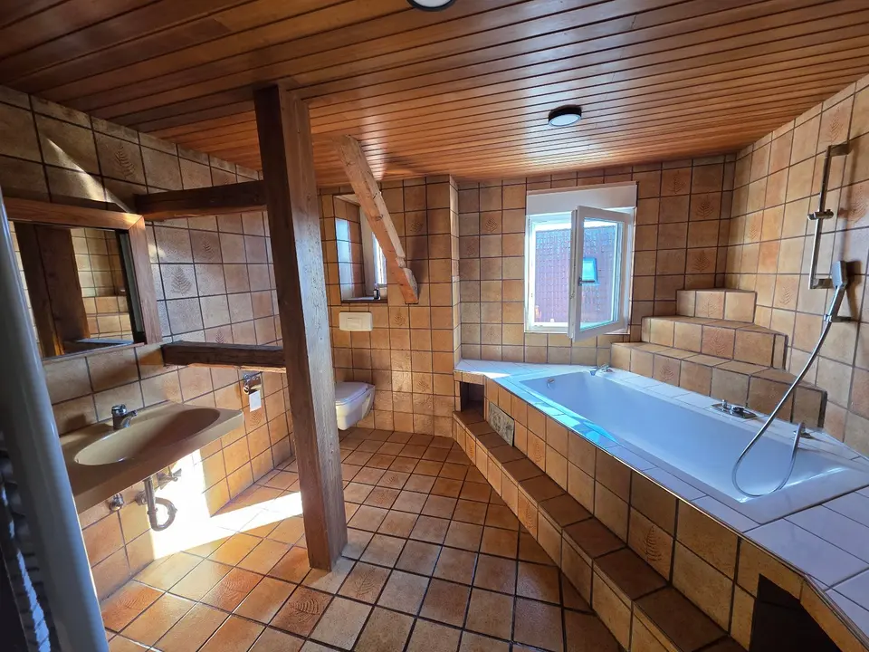 2 Zimmer Wohnung mit 98 m² in Pforzheim – Bild 4