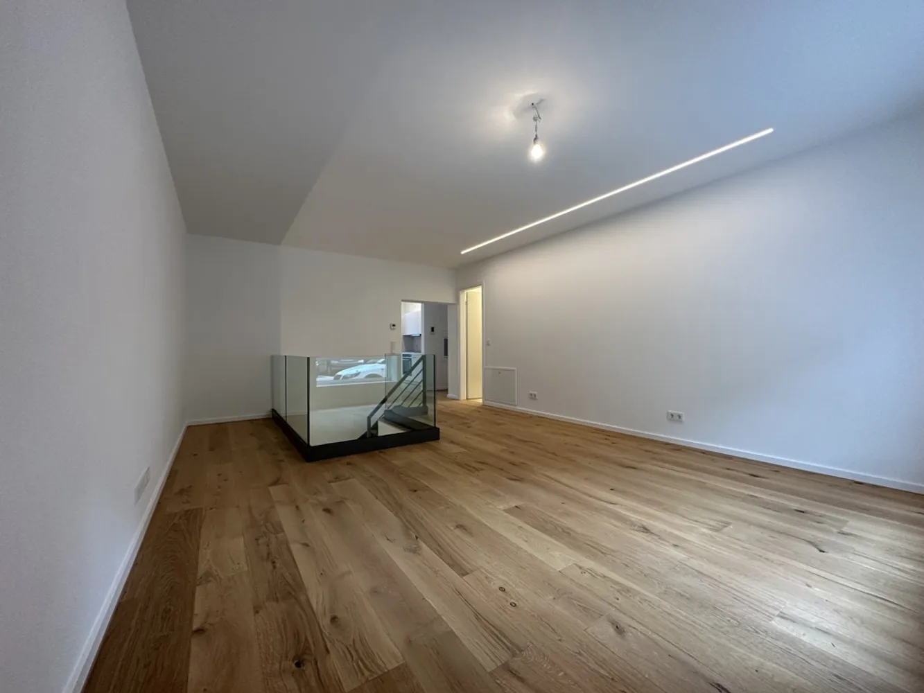 2 Zimmer Wohnung mit 105 m² in Stuttgart – Bild 10