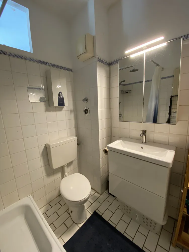 1 room apartment with 30 m² in Berlin – Photo 8