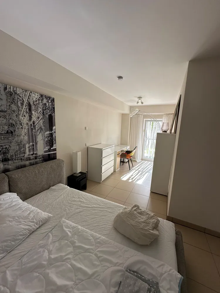 3 Zimmer Wohnung mit 75 m² in Wiesbaden – Bild 2