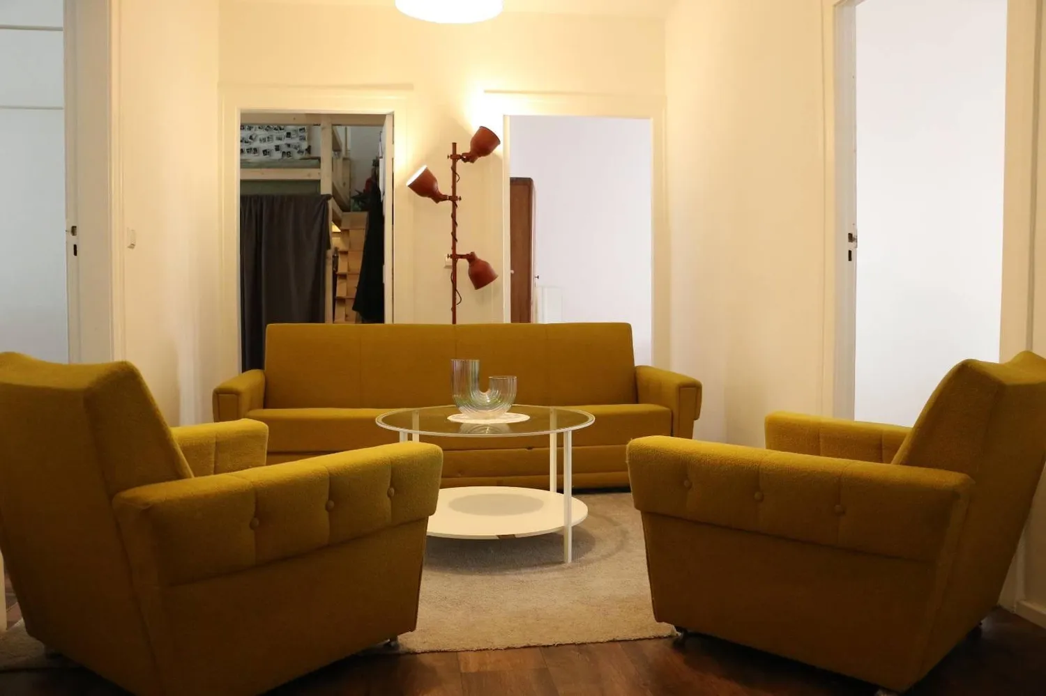 4 Zimmer Wohnung mit 111 m² in Berlin – Bild 2