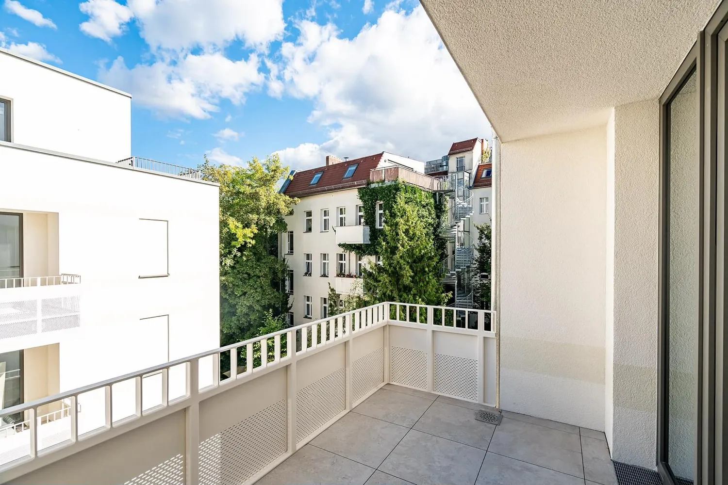 2 Zimmer Wohnung mit 61 m² in Berlin – Bild 4