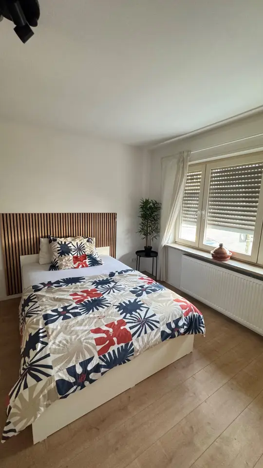5 Zimmer Wohnung mit 81 m² in Nürnberg – Bild 1