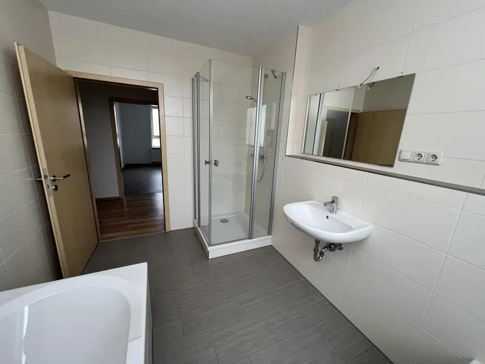 3 Zimmer Wohnung mit 86 m² in Gera – Bild 4
