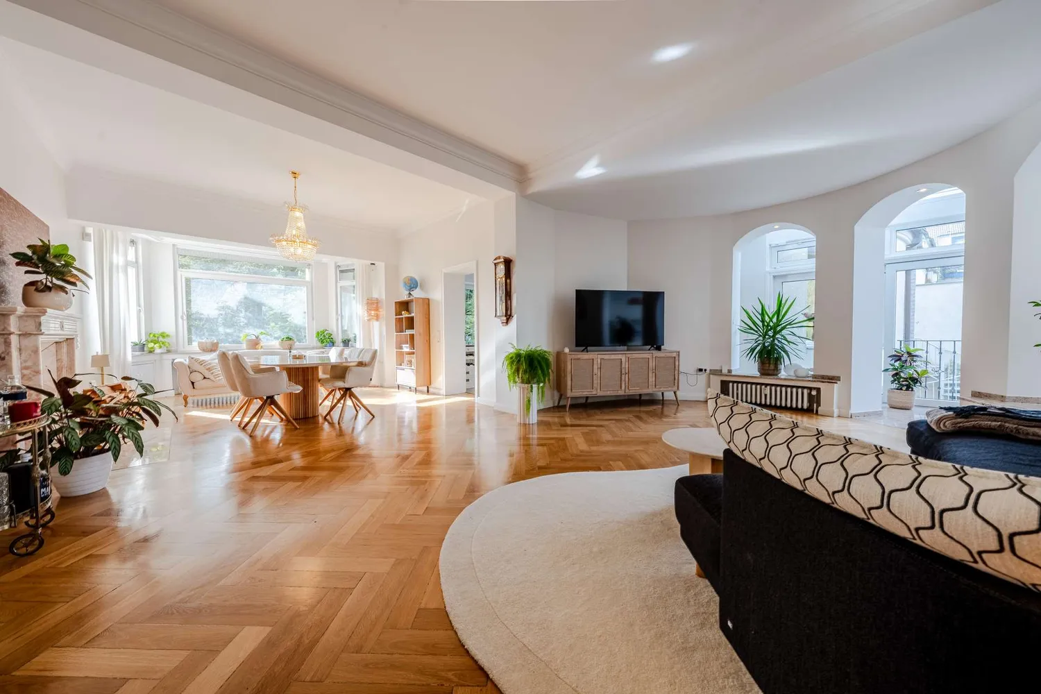 4 Zimmer Wohnung mit 200 m² in Duisburg – Bild 6