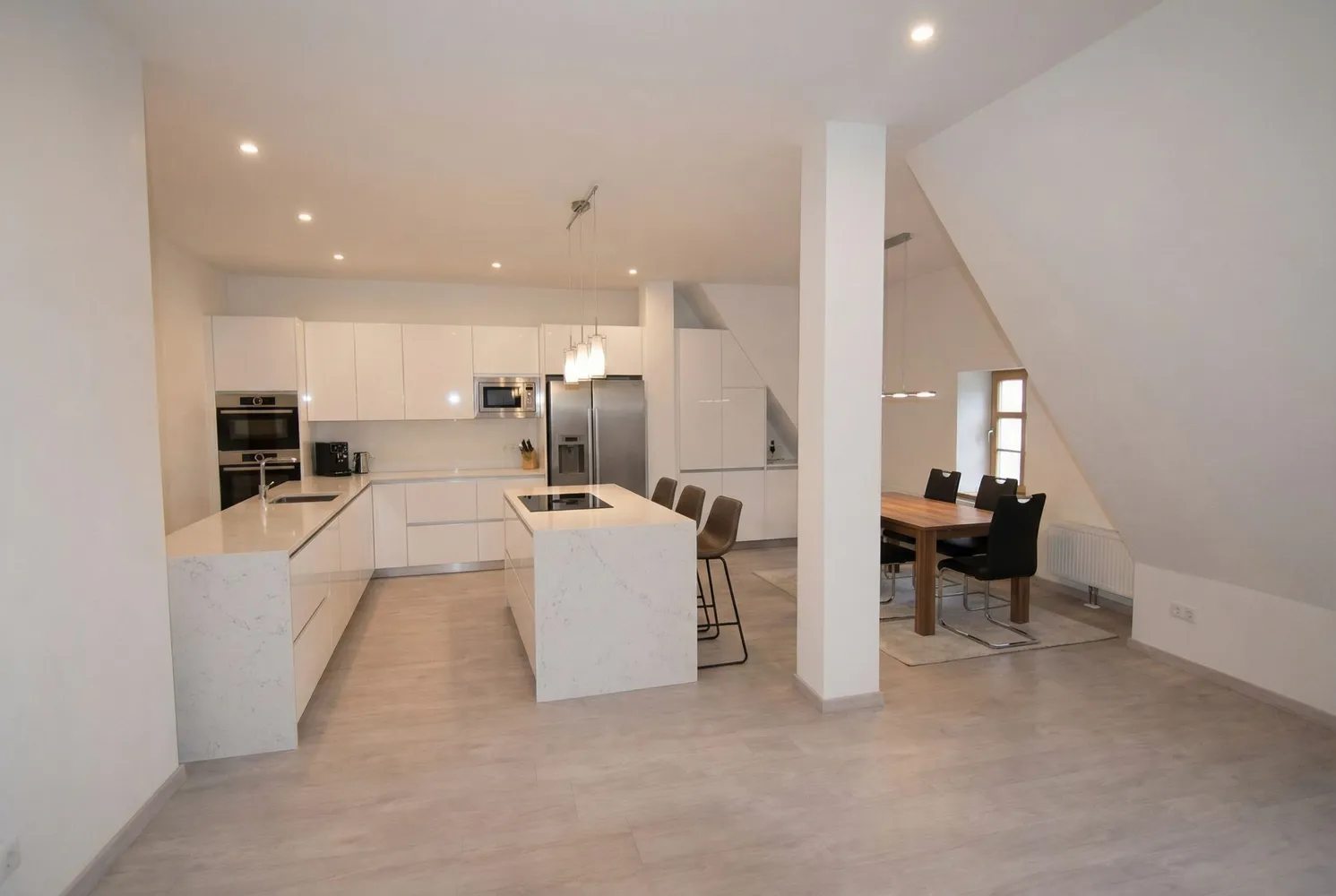 1 Zimmer Wohnung mit 60 m² in Halle (Saale) – Bild 3