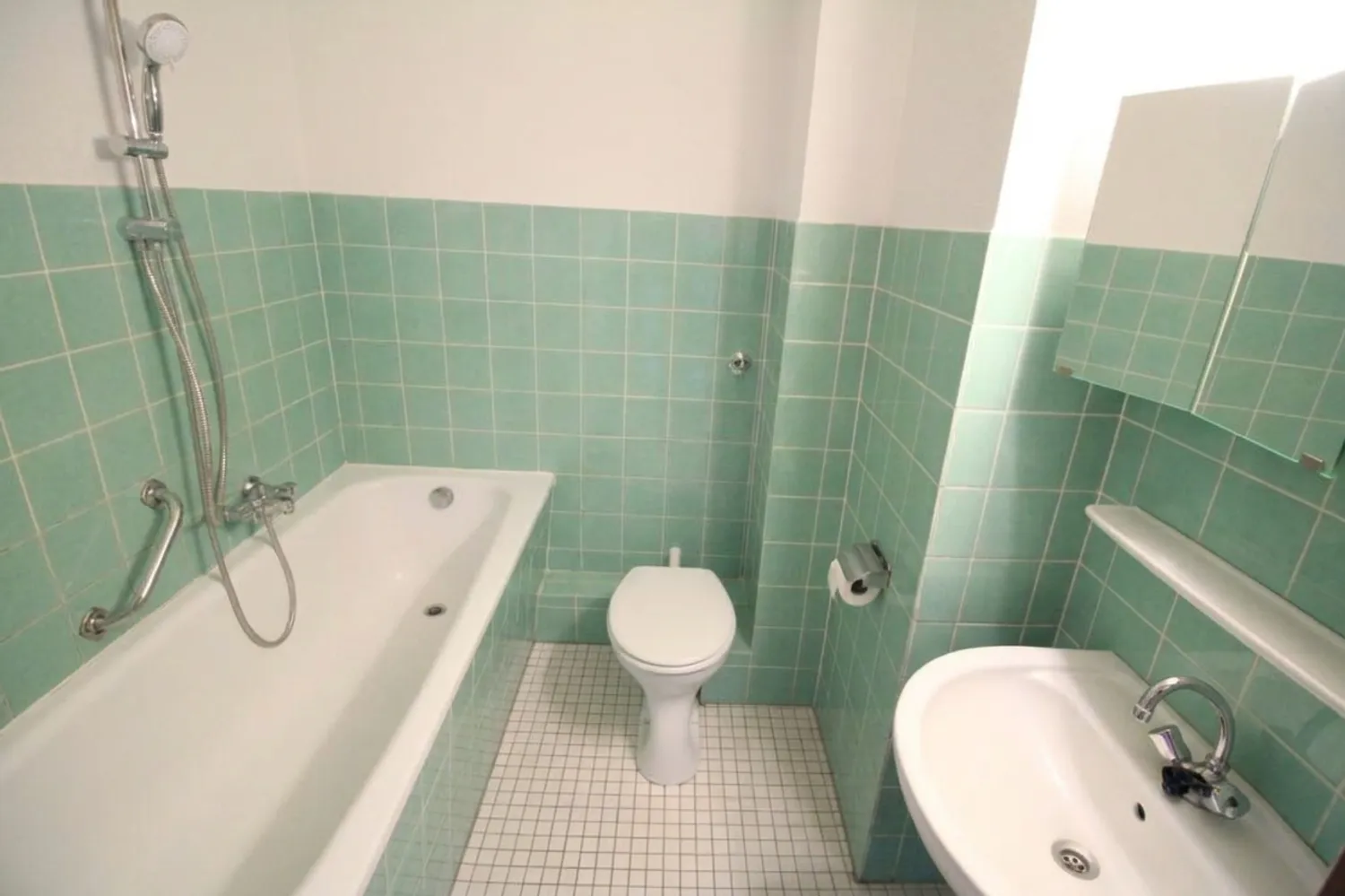 2 Zimmer Wohnung mit 51 m² in Düsseldorf – Bild 1