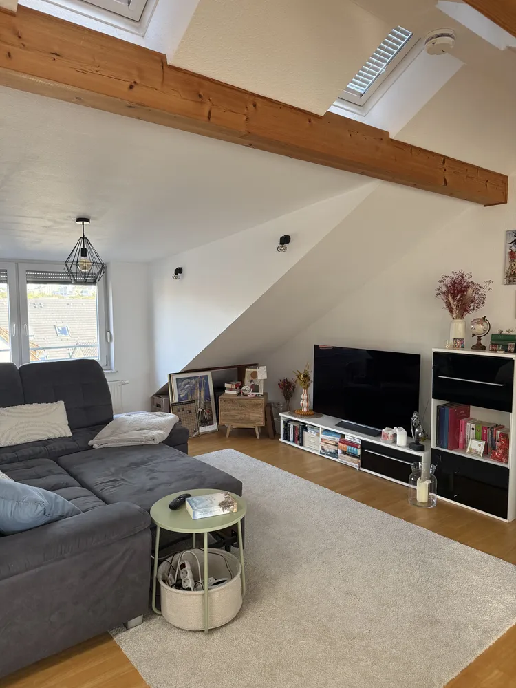 2 Zimmer Wohnung mit 63 m² in Stuttgart – Bild 1