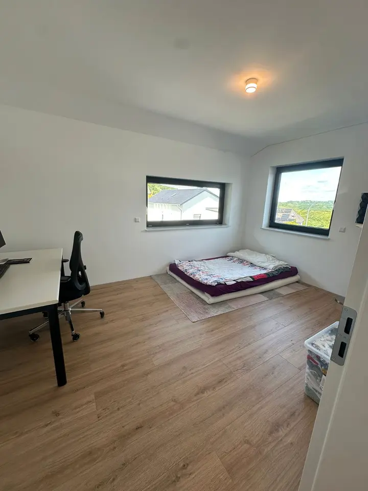 7 room house with 200 m² in Königswinter – Photo 1