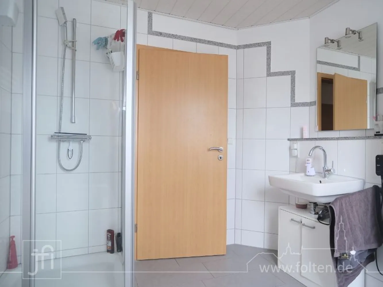 3 Zimmer Wohnung mit 81 m² in Leer – Bild 1