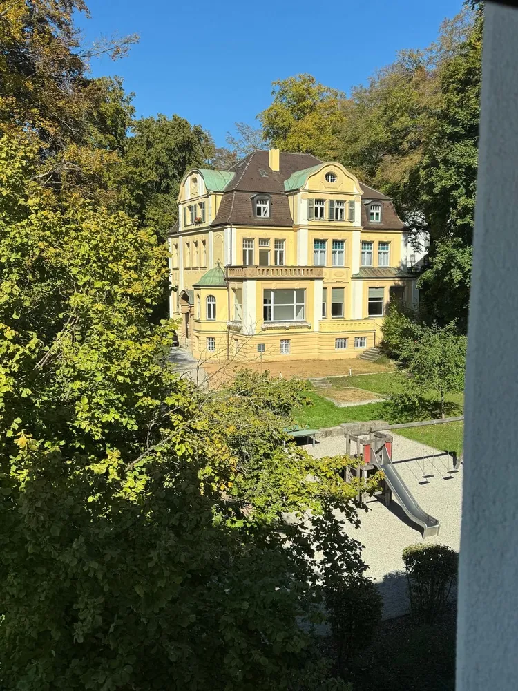 4 Zimmer Wohnung mit 149 m² in Kempten (Allgäu) – Bild 2