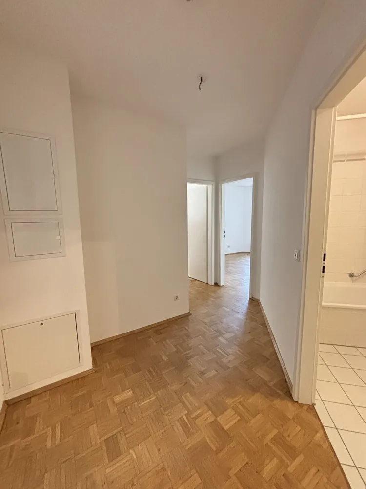 2 room apartment with 66 m² in Dreieich – Photo 2
