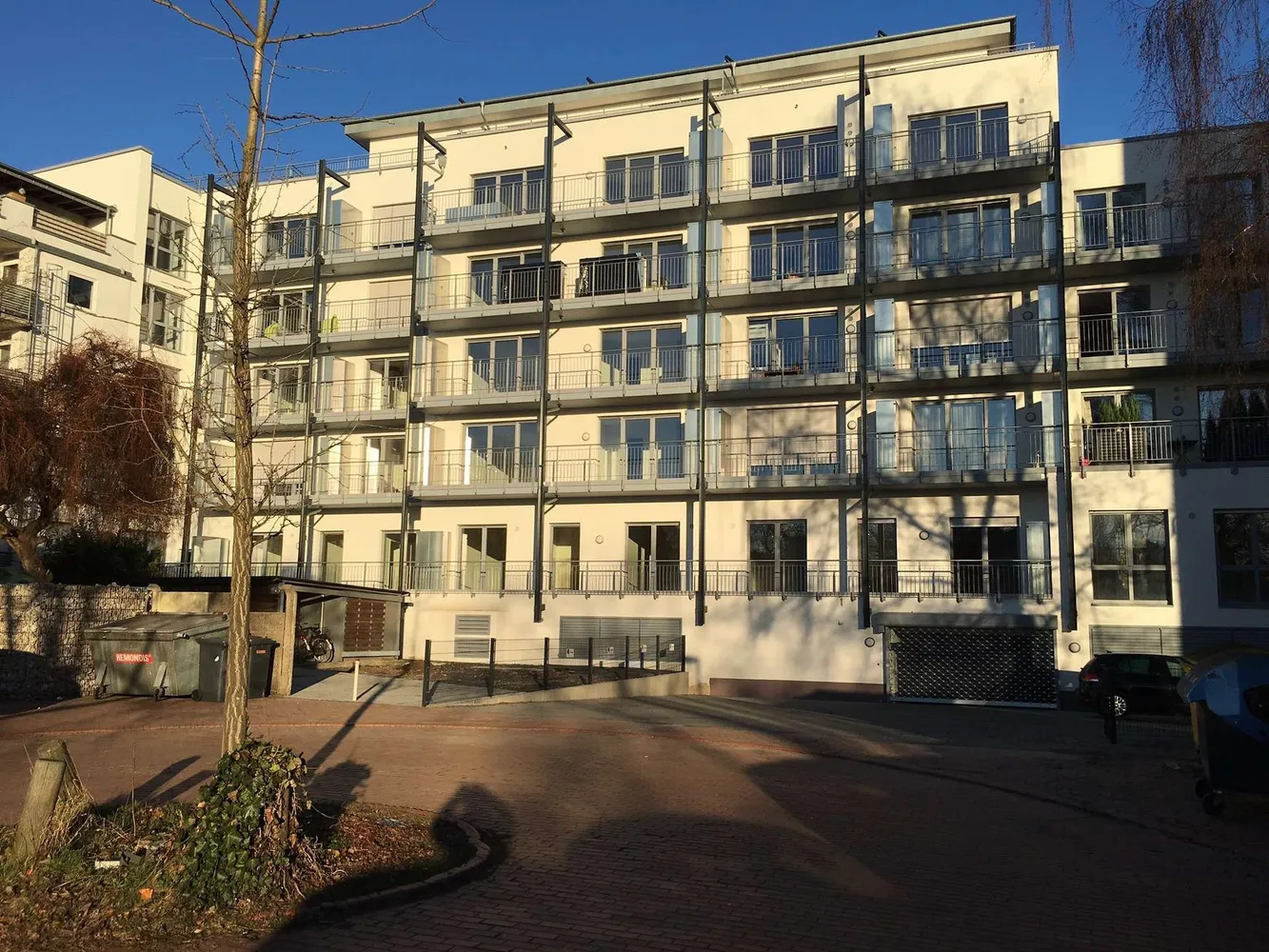 1 room apartment with 24 m² in Bonn – Photo 1