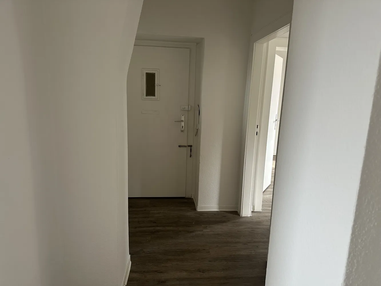 4 Zimmer Wohnung mit 54 m² in Hannover – Bild 2