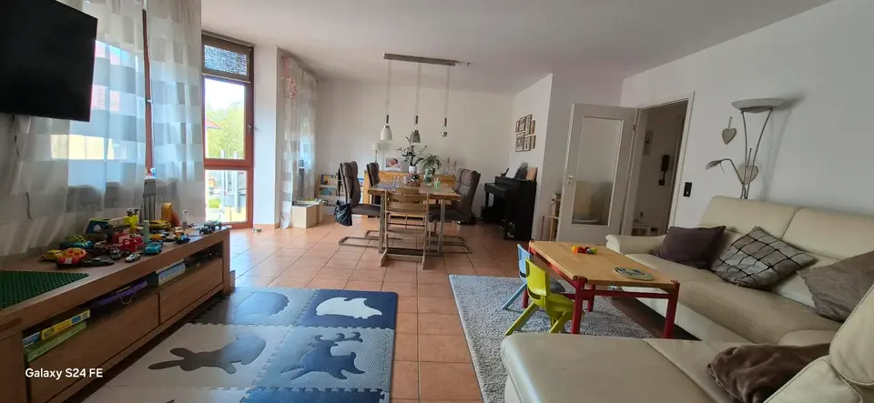 3 Zimmer Wohnung mit 77 m² in Karlsruhe – Bild 2