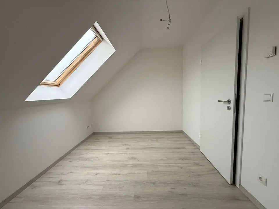 5 Zimmer Wohnung mit 112 m² in Delitzsch – Bild 7