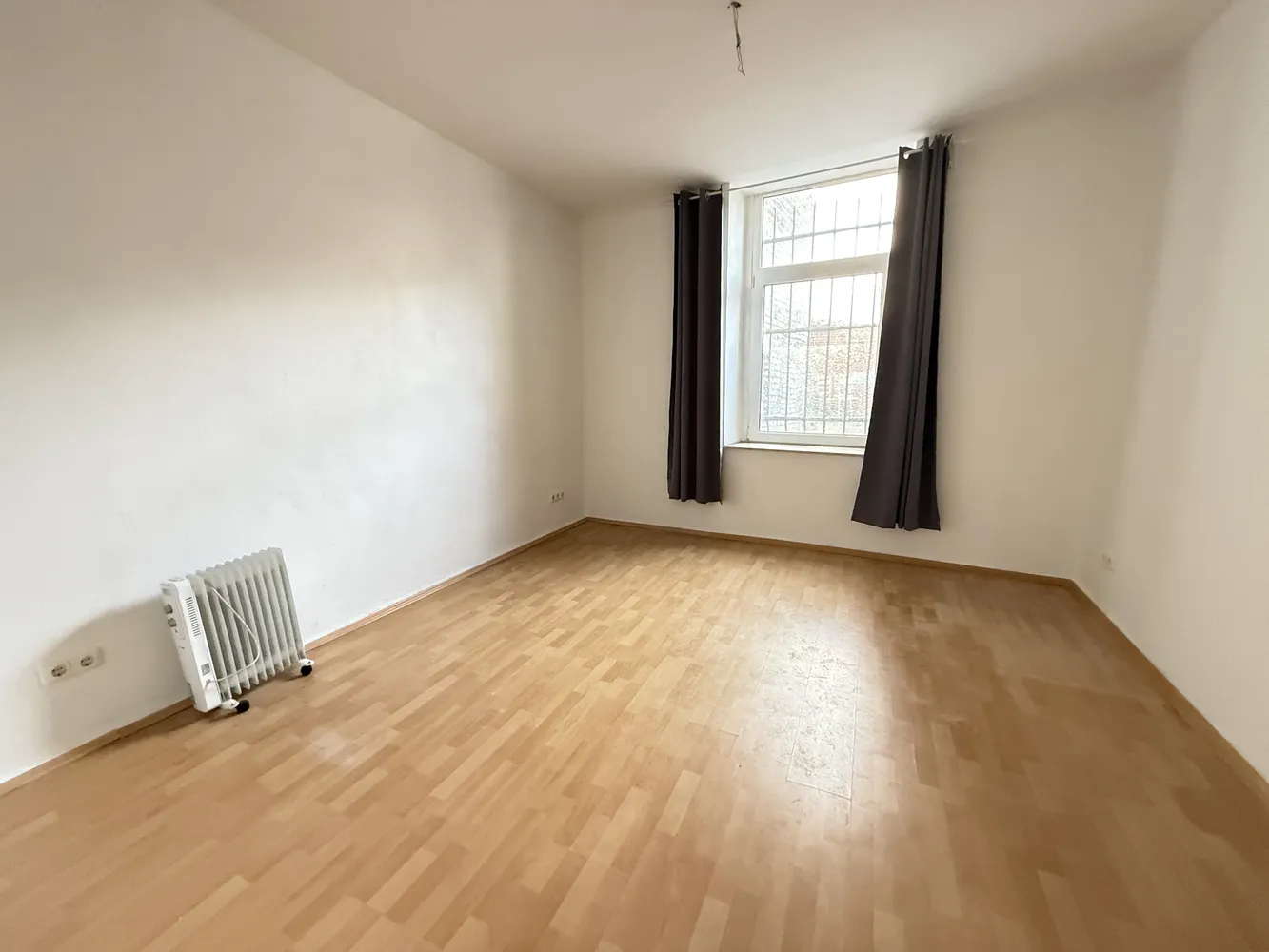 2 Zimmer Wohnung mit 30 m² in Köln – Bild 1