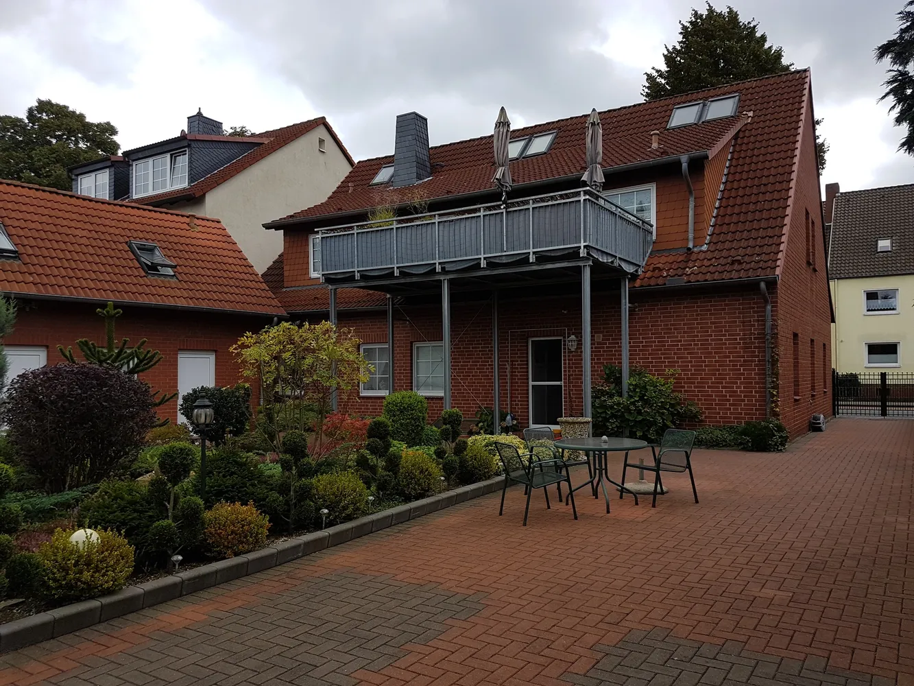 5 Zimmer Wohnung mit 151 m² in Hannover – Bild 2