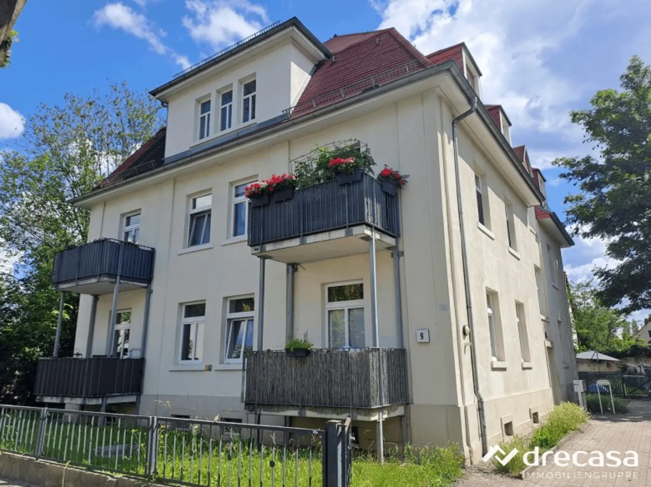1 room apartment with 35 m² in Dresden – Photo 1