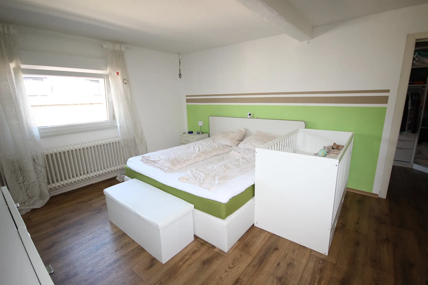 2 Zimmer Wohnung mit 90 m² in Mönchengladbach – Bild 2