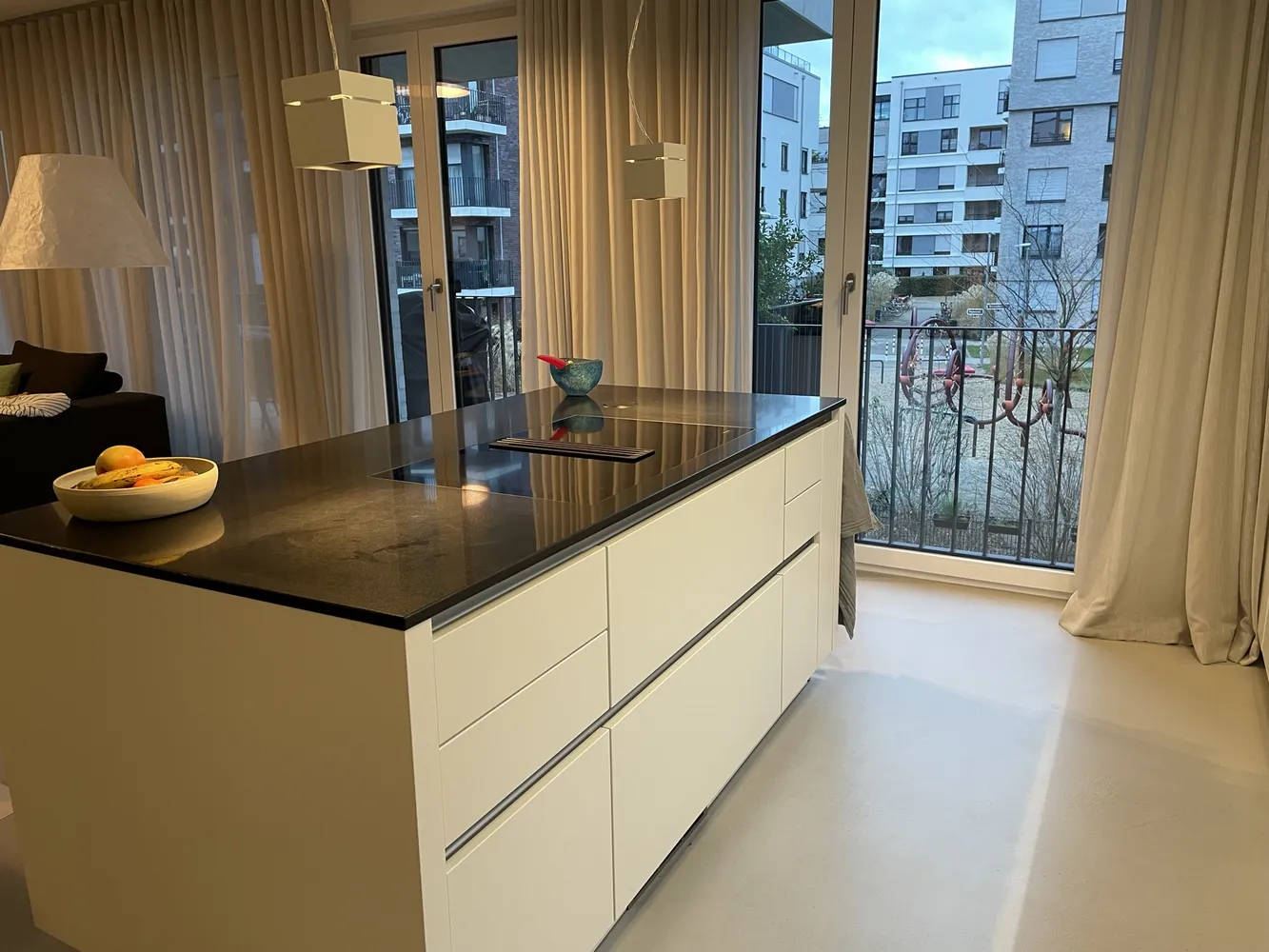 4 Zimmer Wohnung mit 128 m² in Düsseldorf – Bild 3