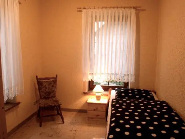 2 Zimmer Wohnung mit 24 m² in Erfurt – Bild 1