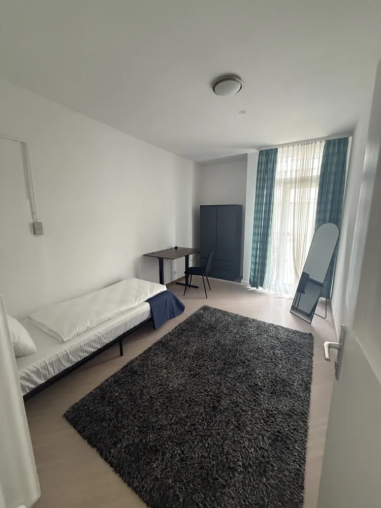 5 Zimmer Wohnung mit 84 m² in Stuttgart – Bild 1