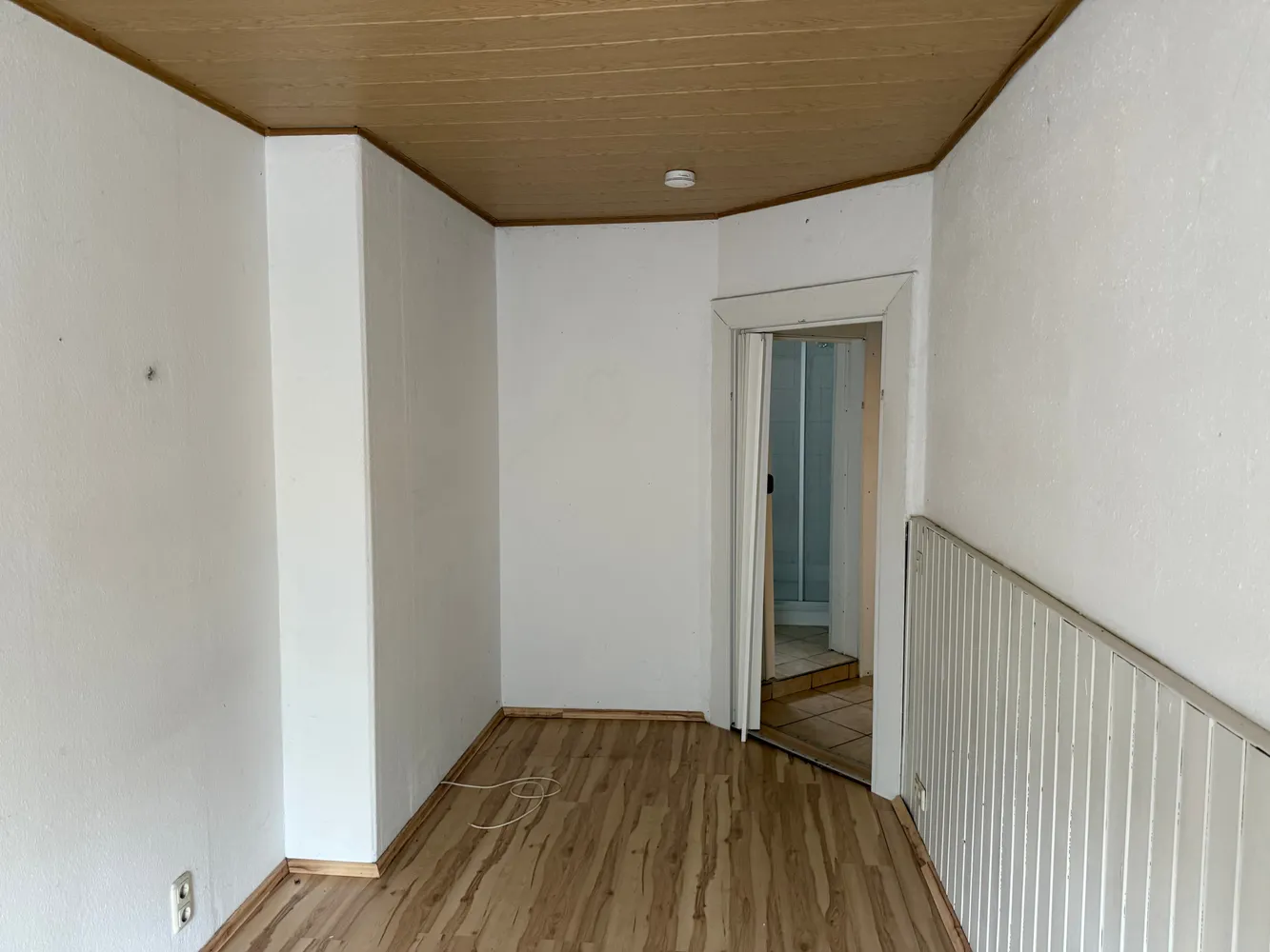 1 Zimmer Wohnung mit 20 m² in Greiz – Bild 8